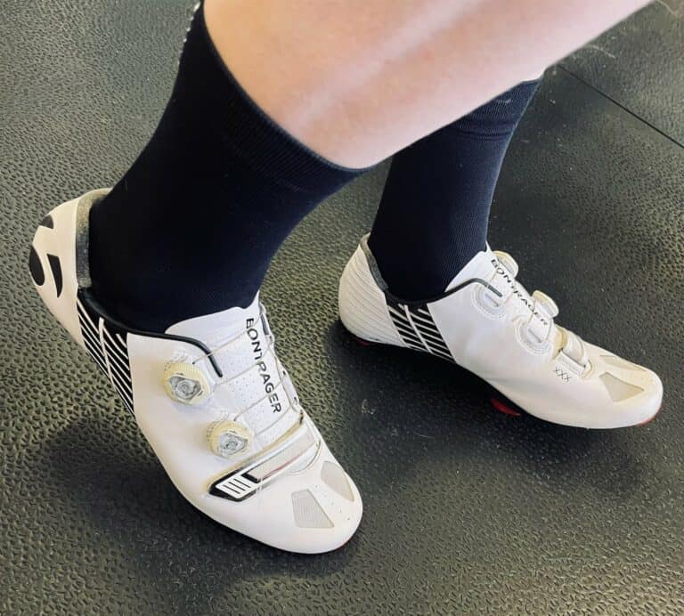 proper fit of cycling shoes
