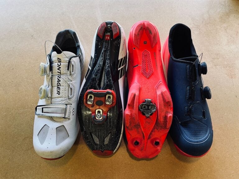 cycling shoes with 2 bolt and 3 bolt cleat fittings